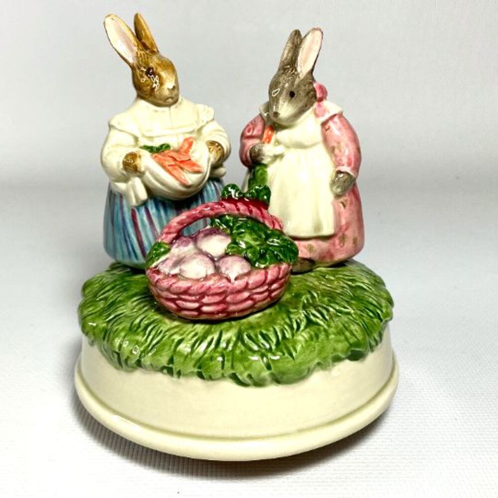 Vintage Otagiri Japan The Edith Collection Ceramic Music Box Gardening Rabbits